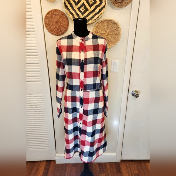 LAST ONE! Long Sleeve Plaid Button Down Dress - Picture 4 of 9